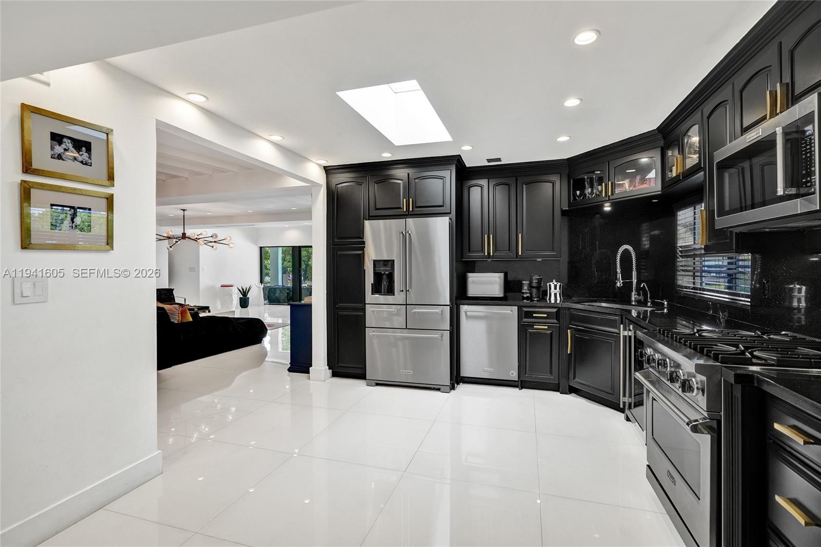 19130 NE 21st Ave North Miami Beach, FL 33179