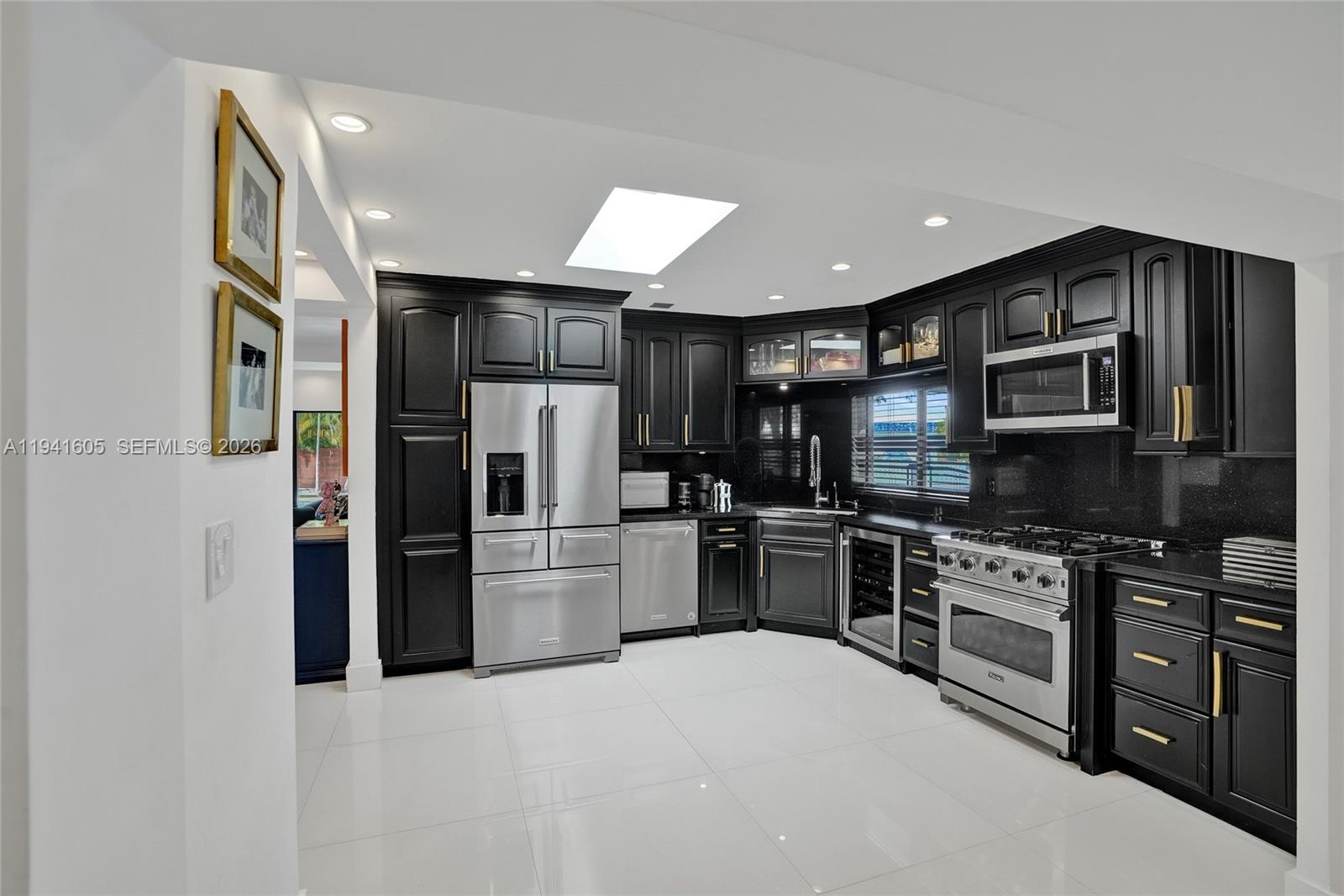 19130 NE 21st Ave North Miami Beach, FL 33179