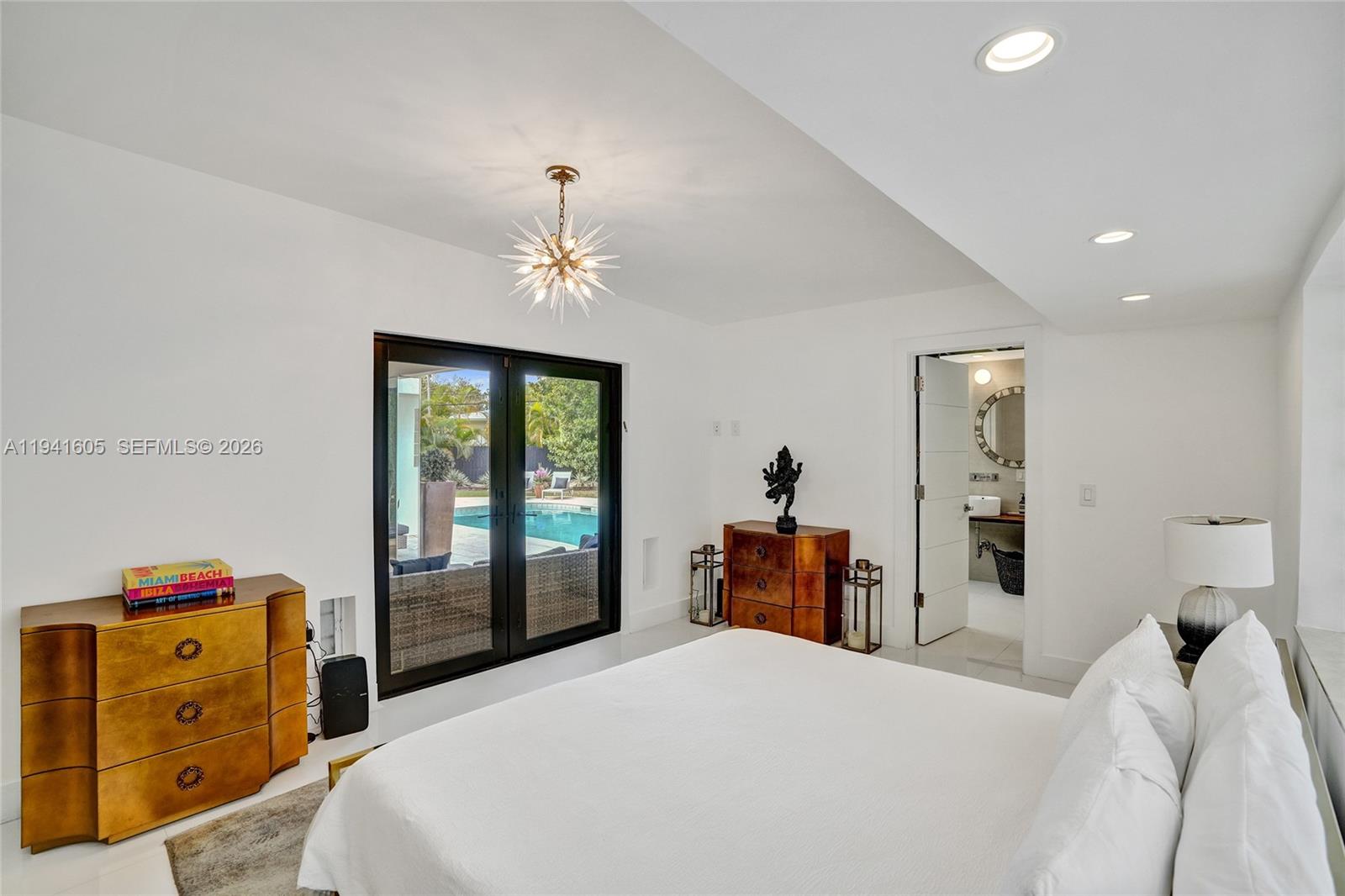 19130 NE 21st Ave North Miami Beach, FL 33179