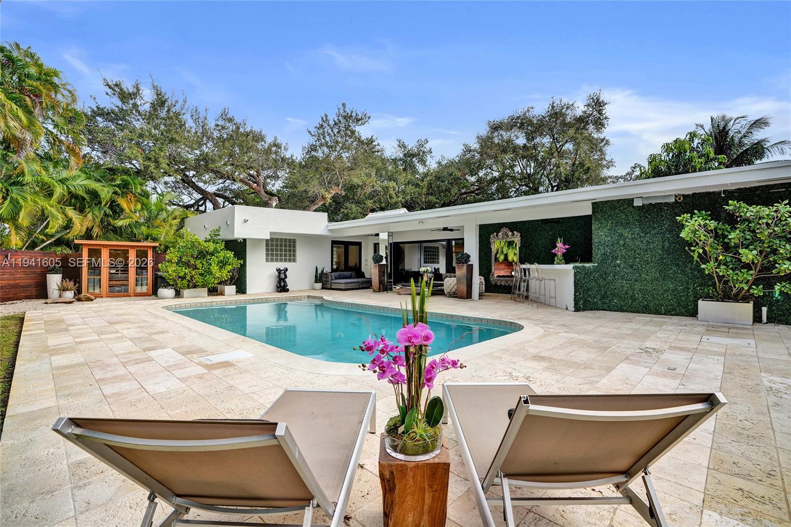 19130 NE 21st Ave North Miami Beach, FL 33179