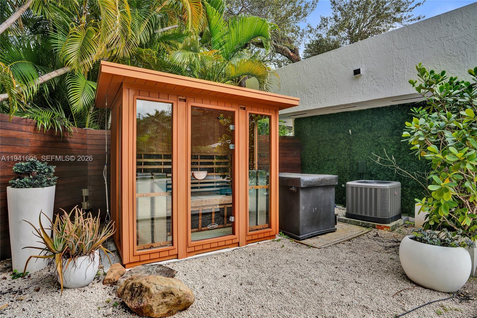 19130 NE 21st Ave North Miami Beach, FL 33179