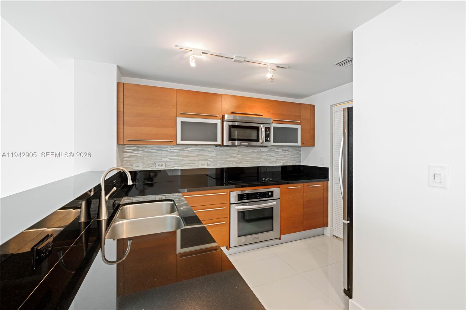 image Vizcayne North3