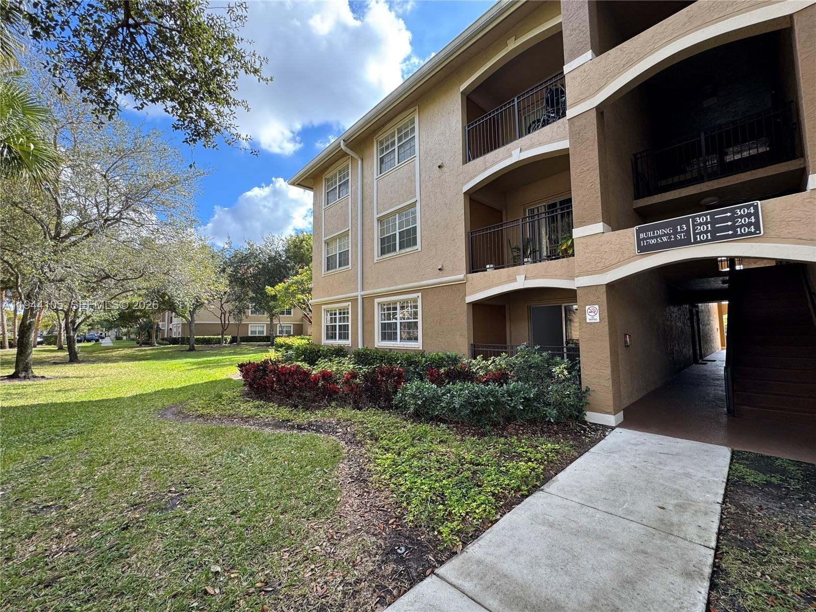 11700 SW 2nd St #13101