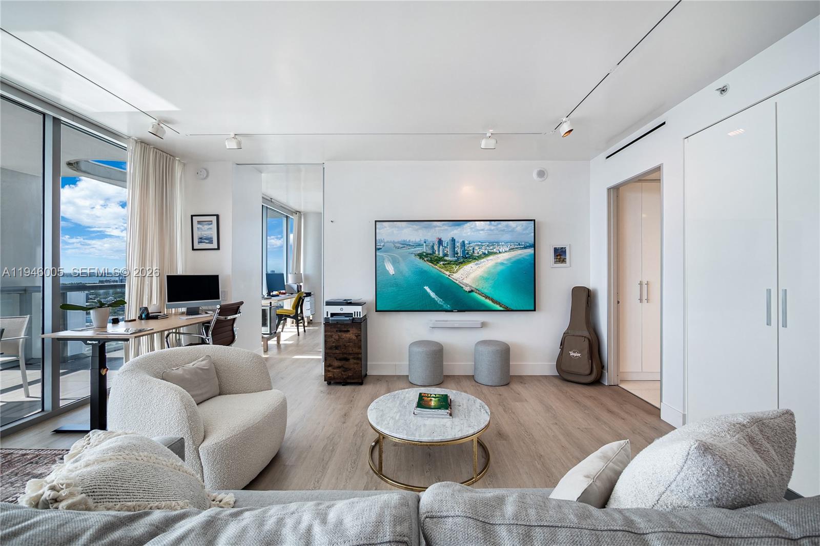 6799 Collins Ave #LPH01 & LPH02 Miami Beach, FL 33141