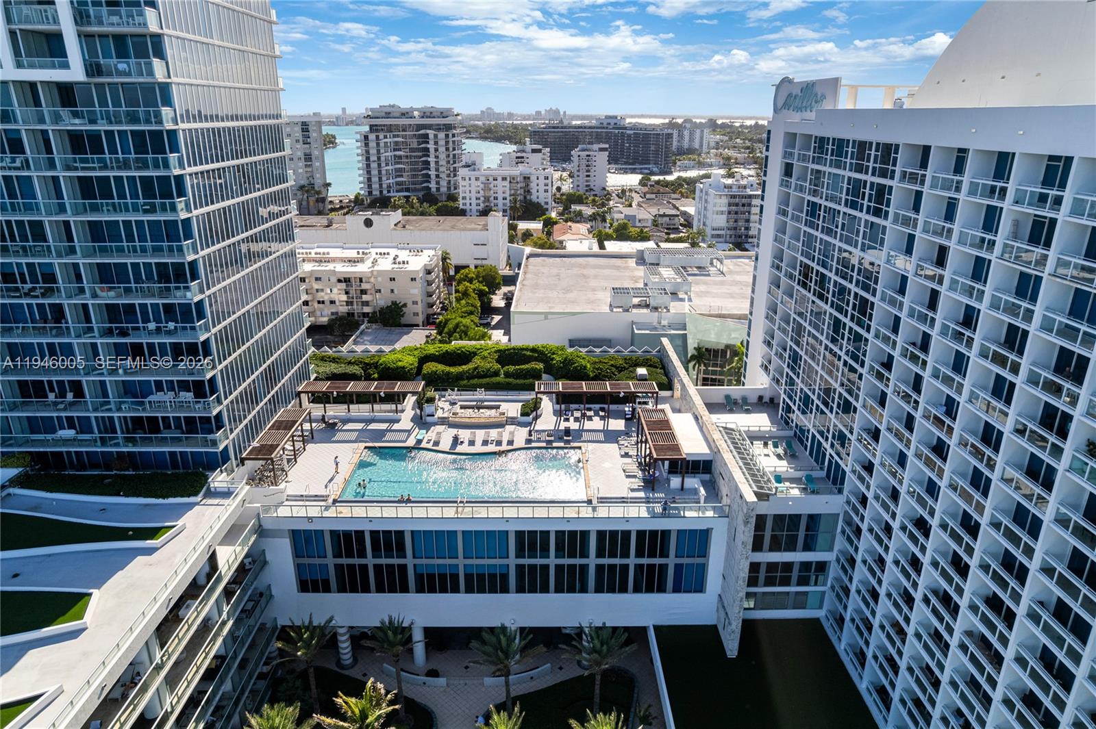 6799 Collins Ave #LPH01 & LPH02 Miami Beach, FL 33141