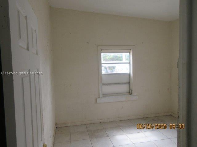 8400 NW 21st Ave Miami, FL 33147