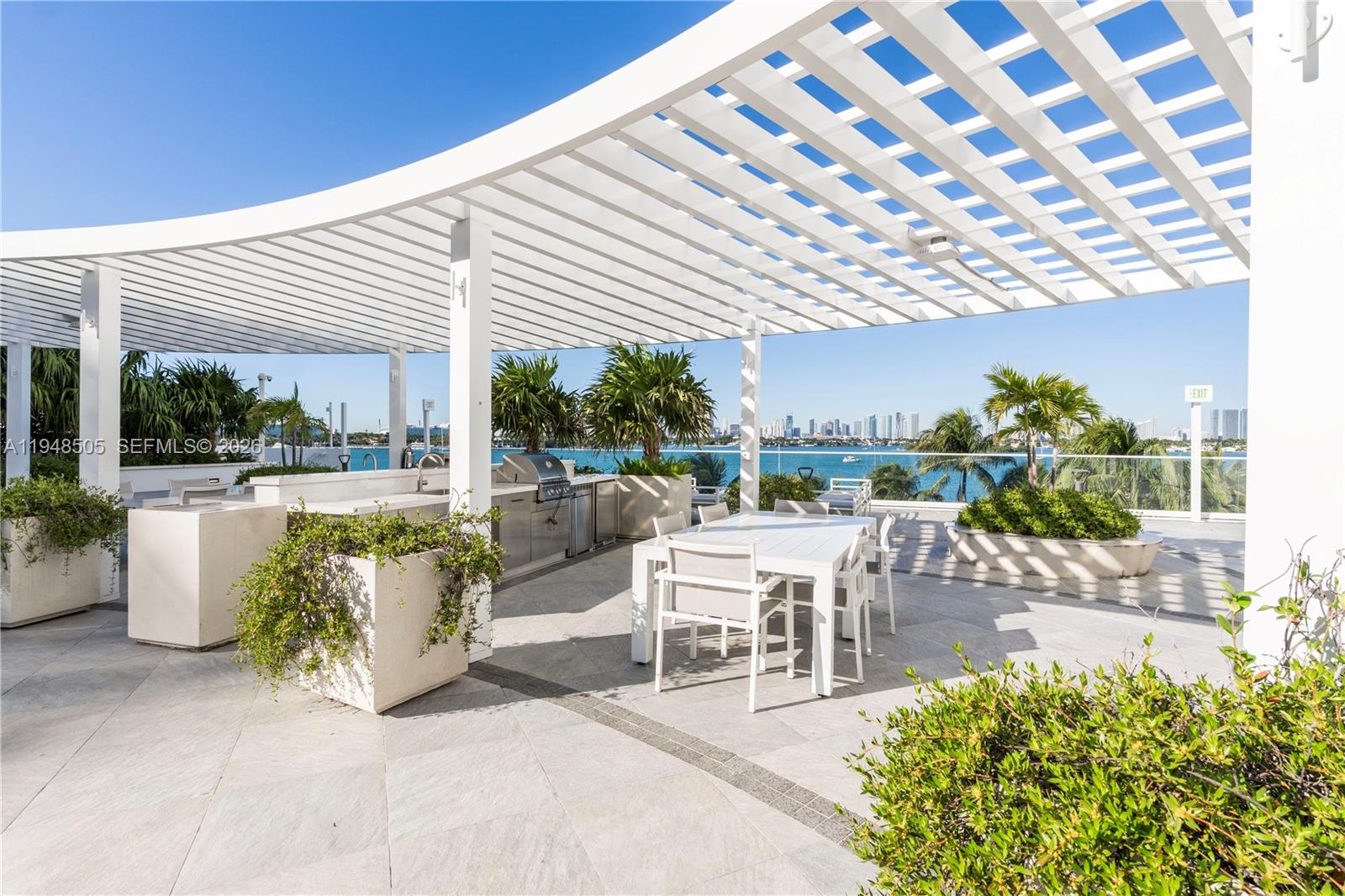 image The Waverly at South Beach15