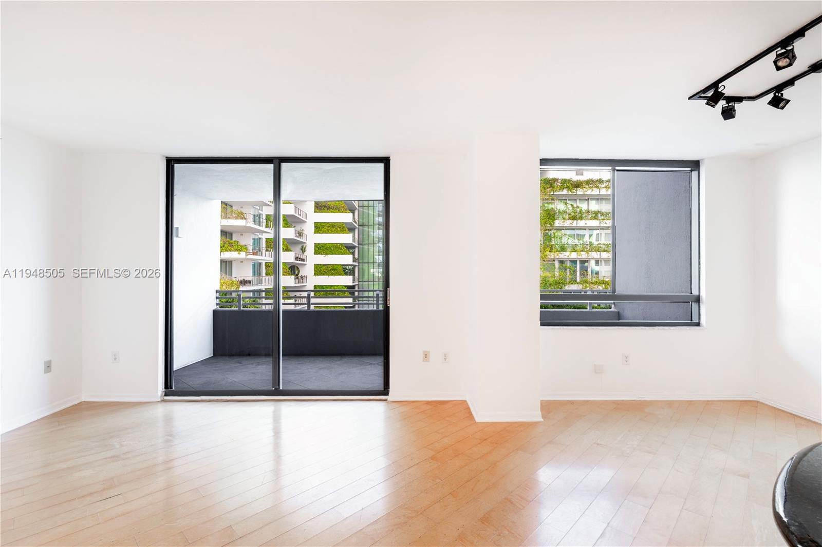 image The Waverly at South Beach4