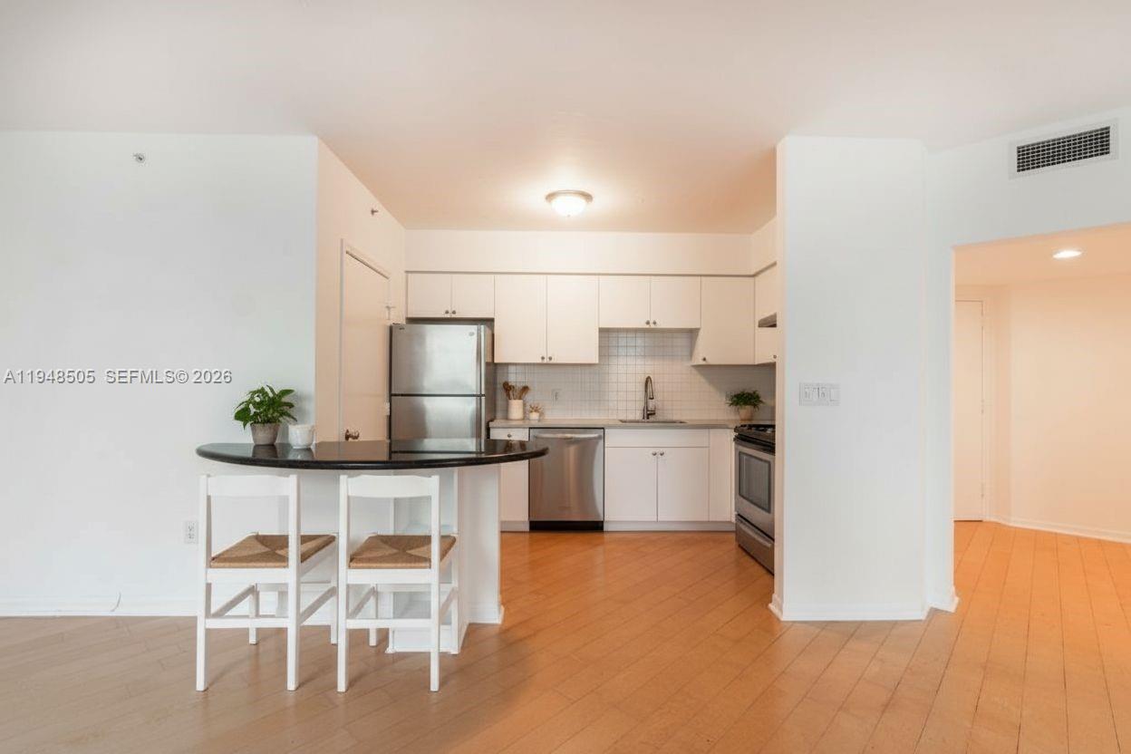 image The Waverly at South Beach5