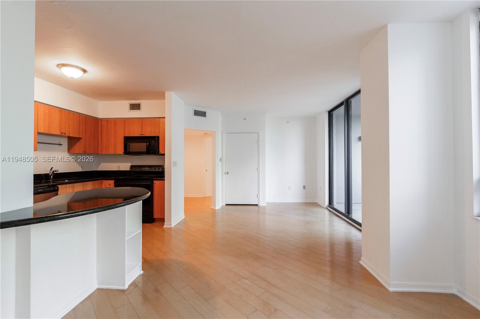 image The Waverly at South Beach6