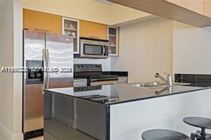 image Opera Tower Condominium3