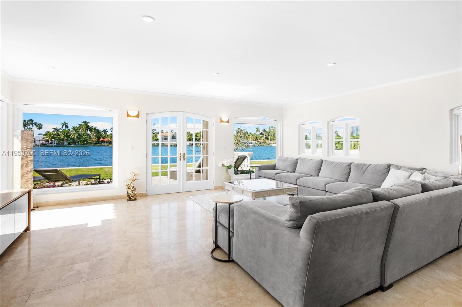 7500 W Treasure Dr North Bay Village, FL 33141