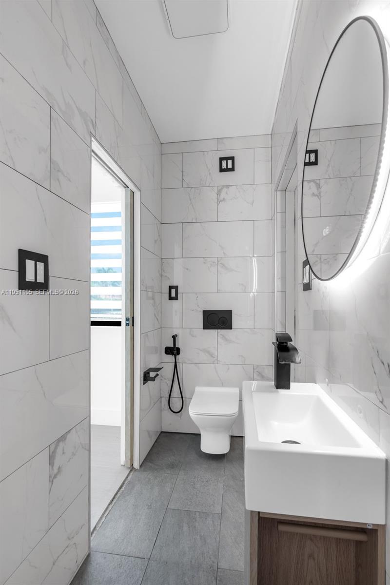 1293 SW 22nd Ave Miami, FL 33135