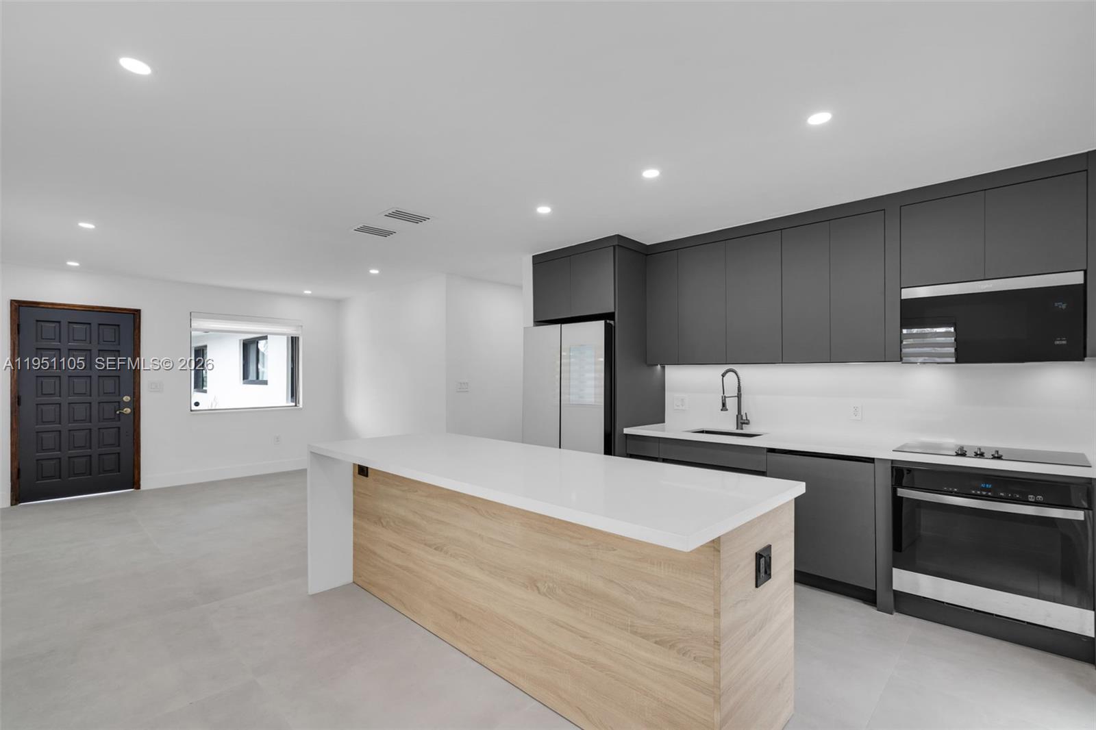 1293 SW 22nd Ave Miami, FL 33135