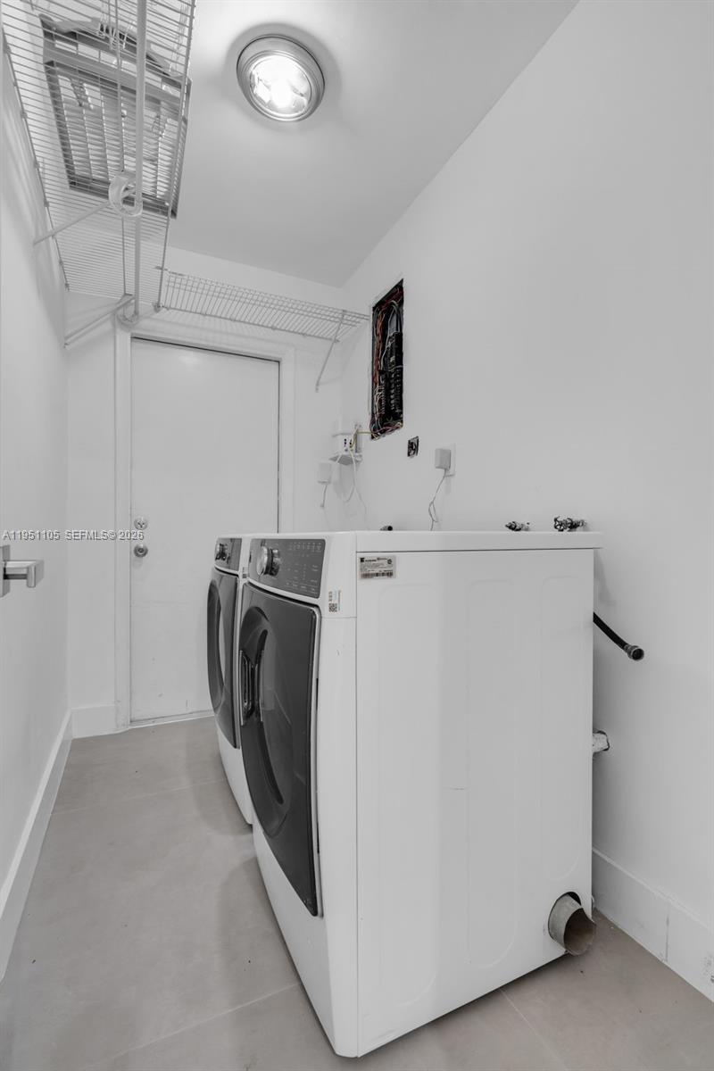 1293 SW 22nd Ave Miami, FL 33135