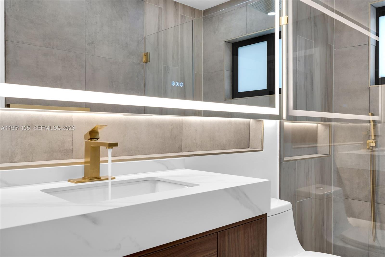 1293 SW 22nd Ave Miami, FL 33135