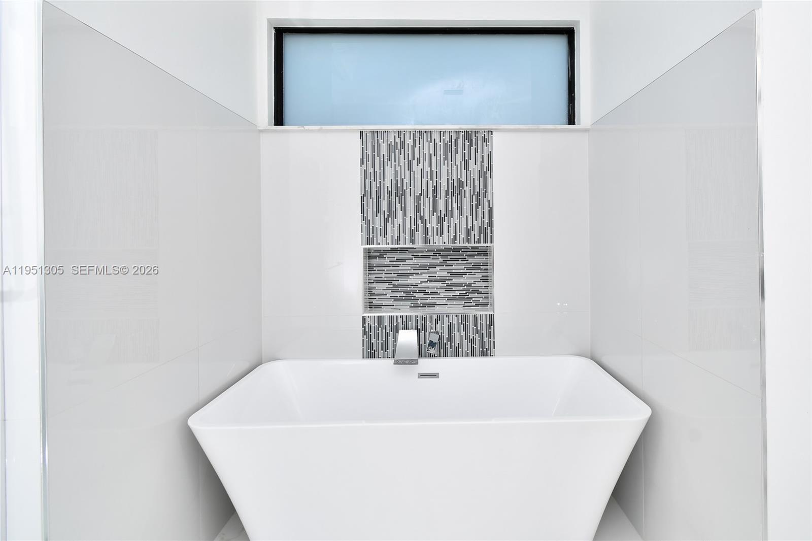 843 S Burns Ave S Lehigh Acres, FL 33974