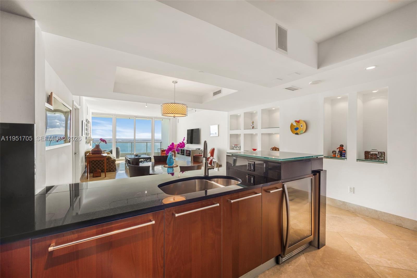 1331 Brickell Bay Dr #2807 Miami, FL 33131