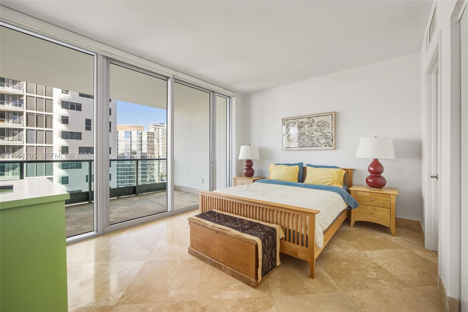 1331 Brickell Bay Dr #2807 Miami, FL 33131