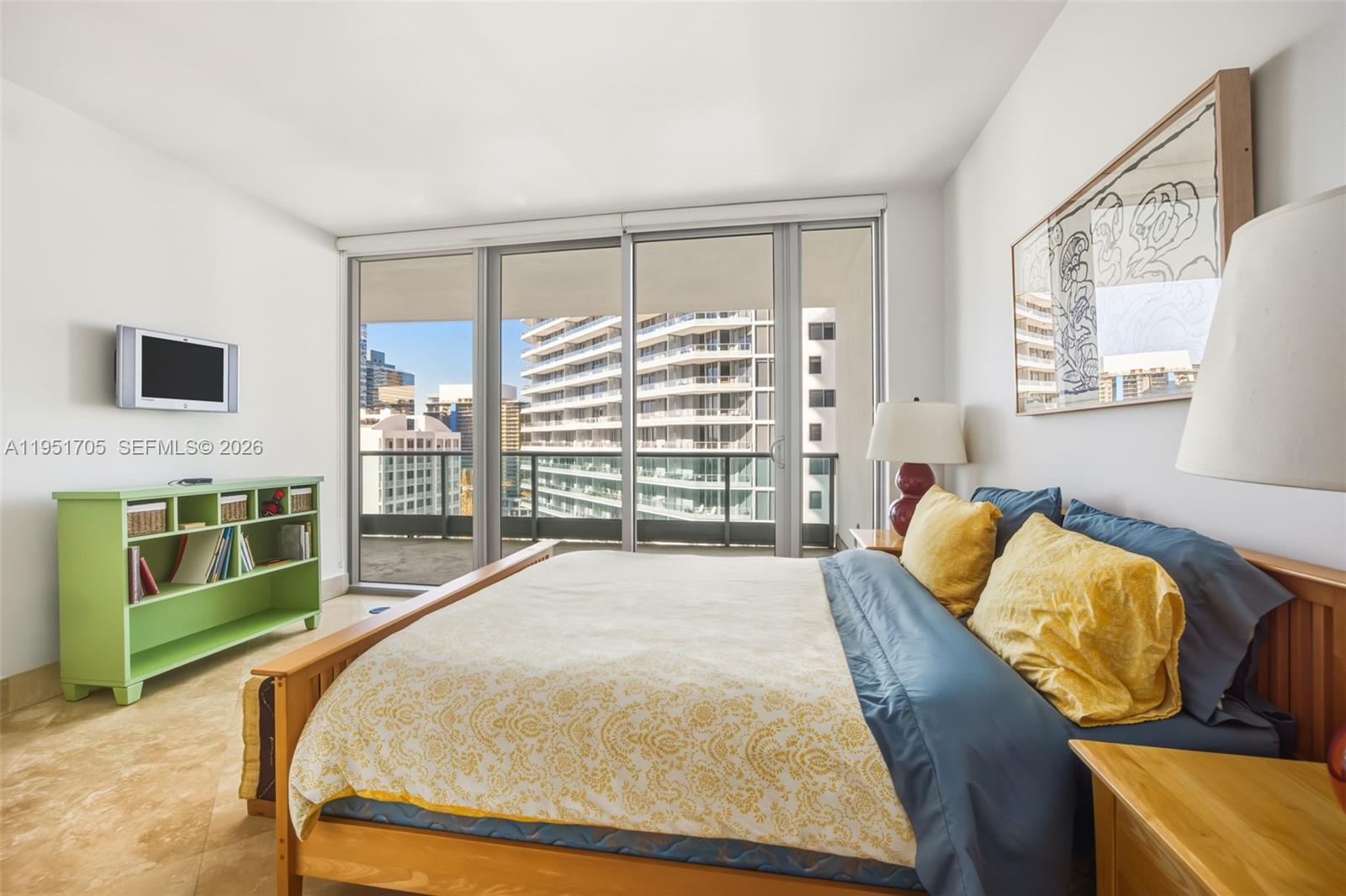 1331 Brickell Bay Dr #2807 Miami, FL 33131