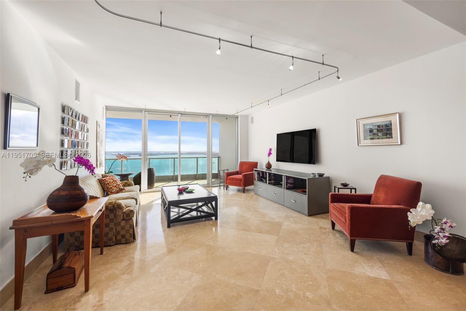 1331 Brickell Bay Dr #2807 Miami, FL 33131