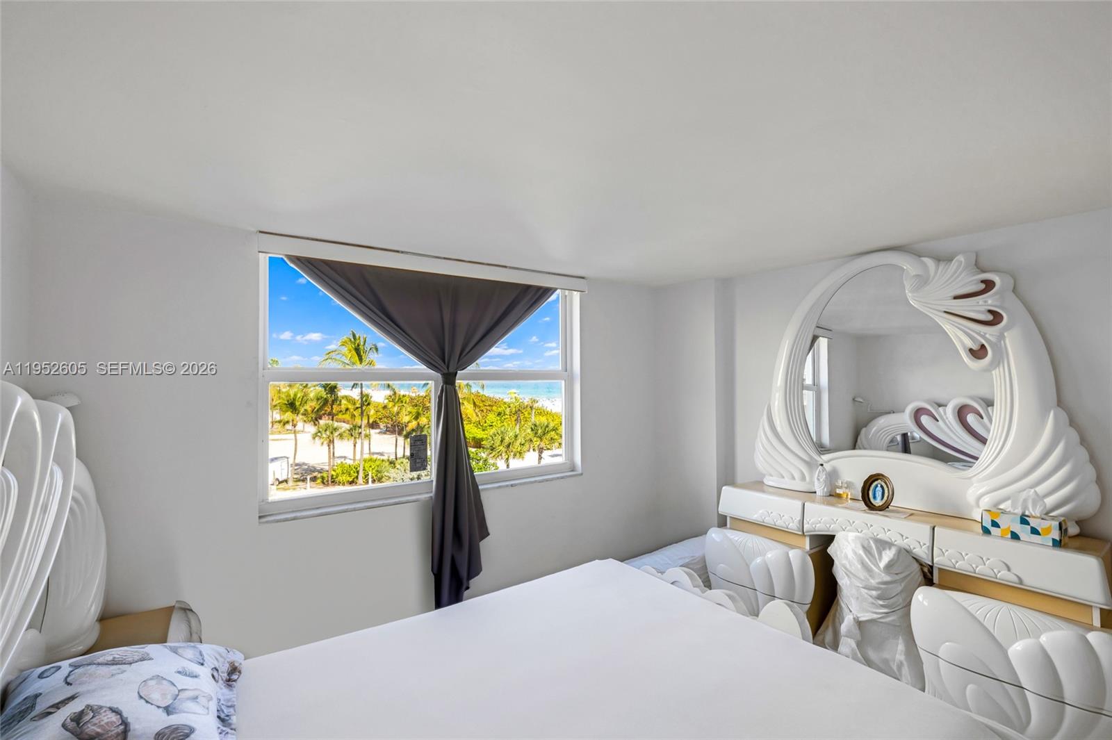 465 Ocean Dr #419 Miami Beach, FL 33139