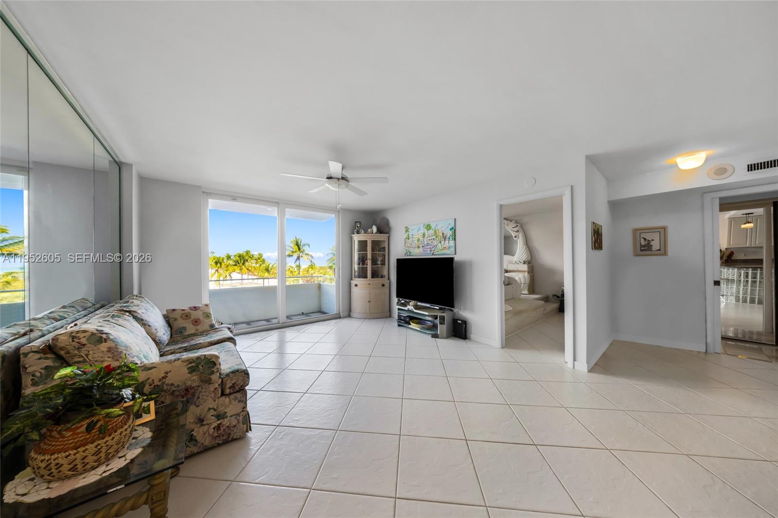 465 Ocean Dr #419 Miami Beach, FL 33139