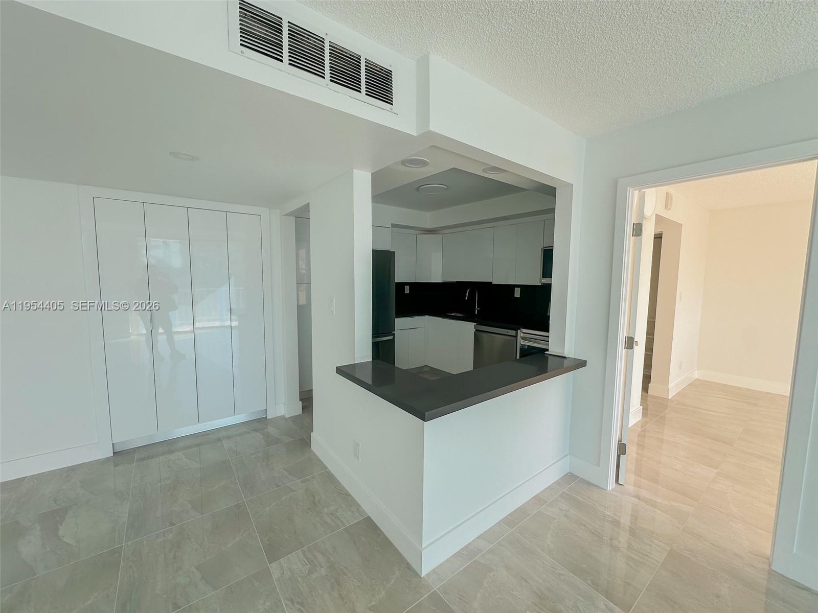 16546 NE 26th Ave #4J North Miami Beach, FL 33160