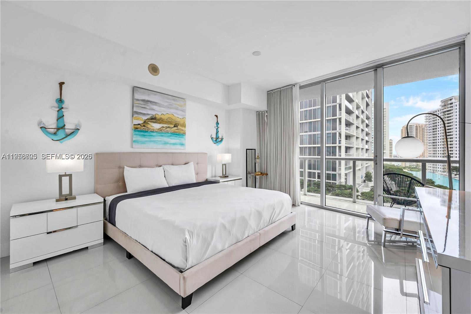 image Icon Brickell III (W Miami)12