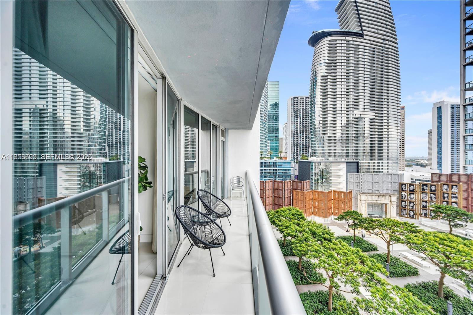 image Icon Brickell III (W Miami)4