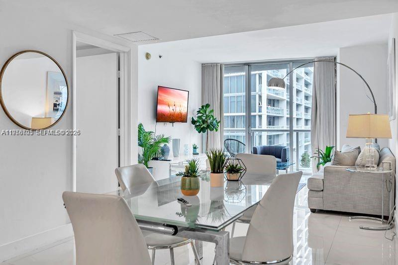 image Icon Brickell III (W Miami)6