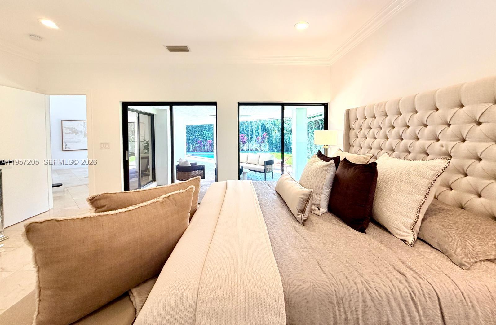 301 Isla Dorada Blvd Coral Gables, FL 33143