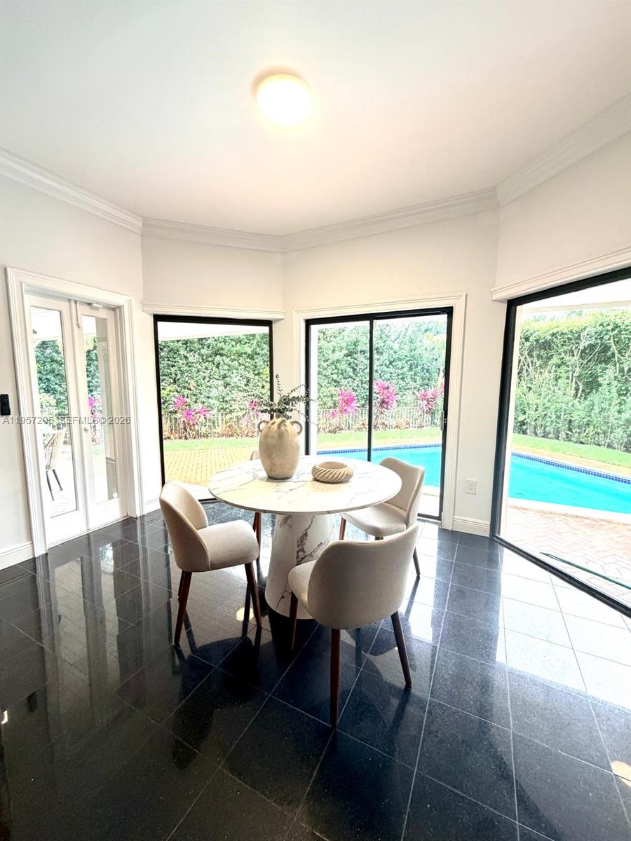 301 Isla Dorada Blvd Coral Gables, FL 33143