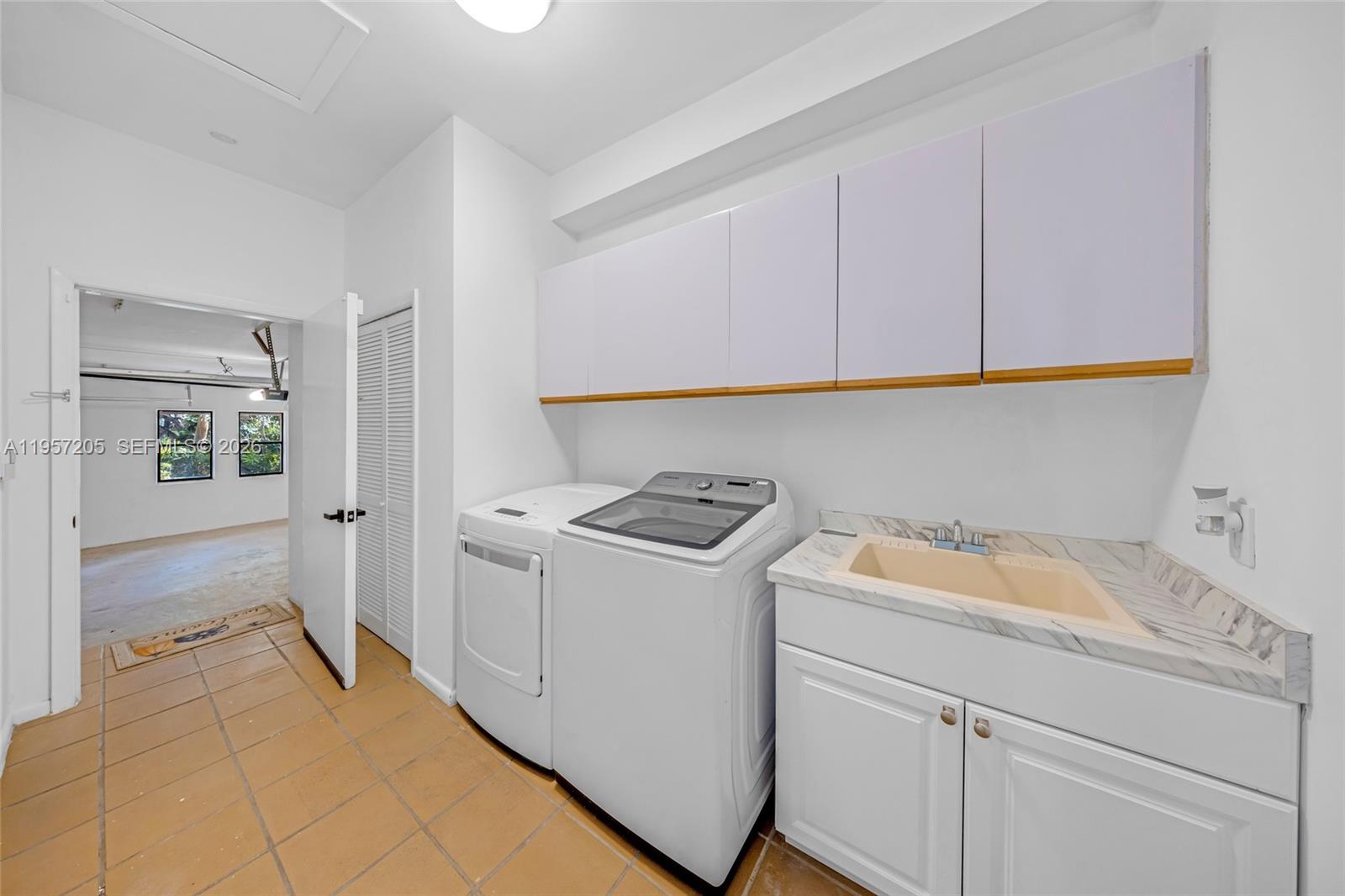 301 Isla Dorada Blvd Coral Gables, FL 33143