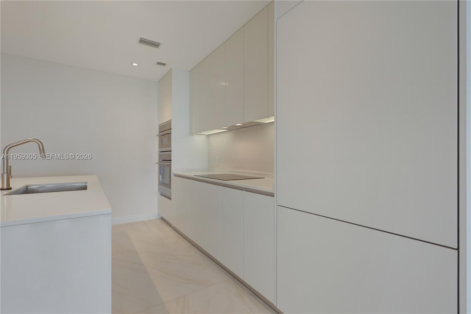 700 NE 24th St #2803 Miami, FL 33137