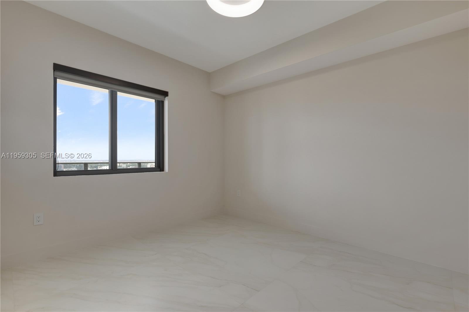 700 NE 24th St #2803 Miami, FL 33137