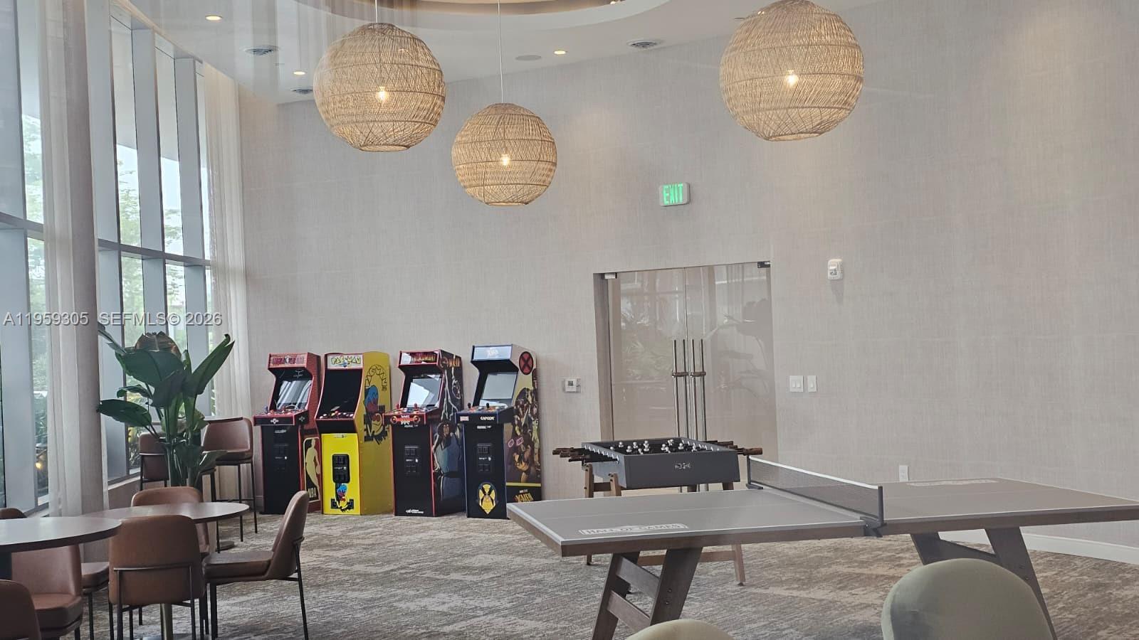 700 NE 24th St #2803 Miami, FL 33137