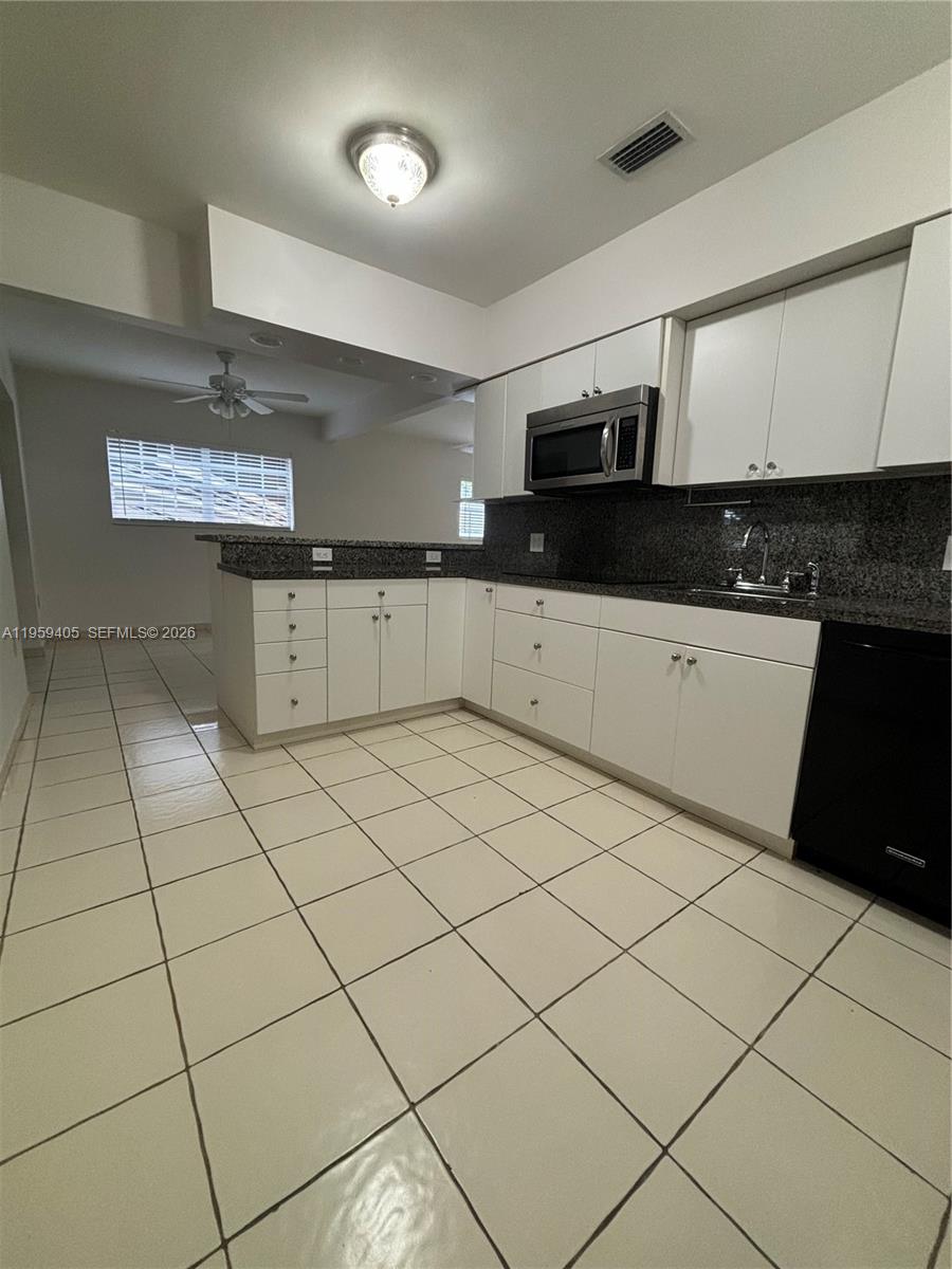 250 Fernwood Rd Key Biscayne, FL 33149