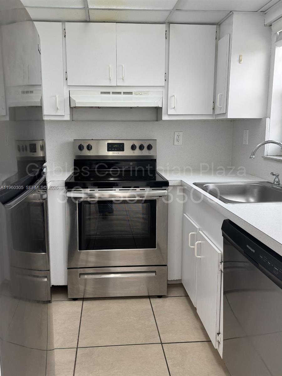 22 Salamanca Ave #505 Coral Gables, FL 33134