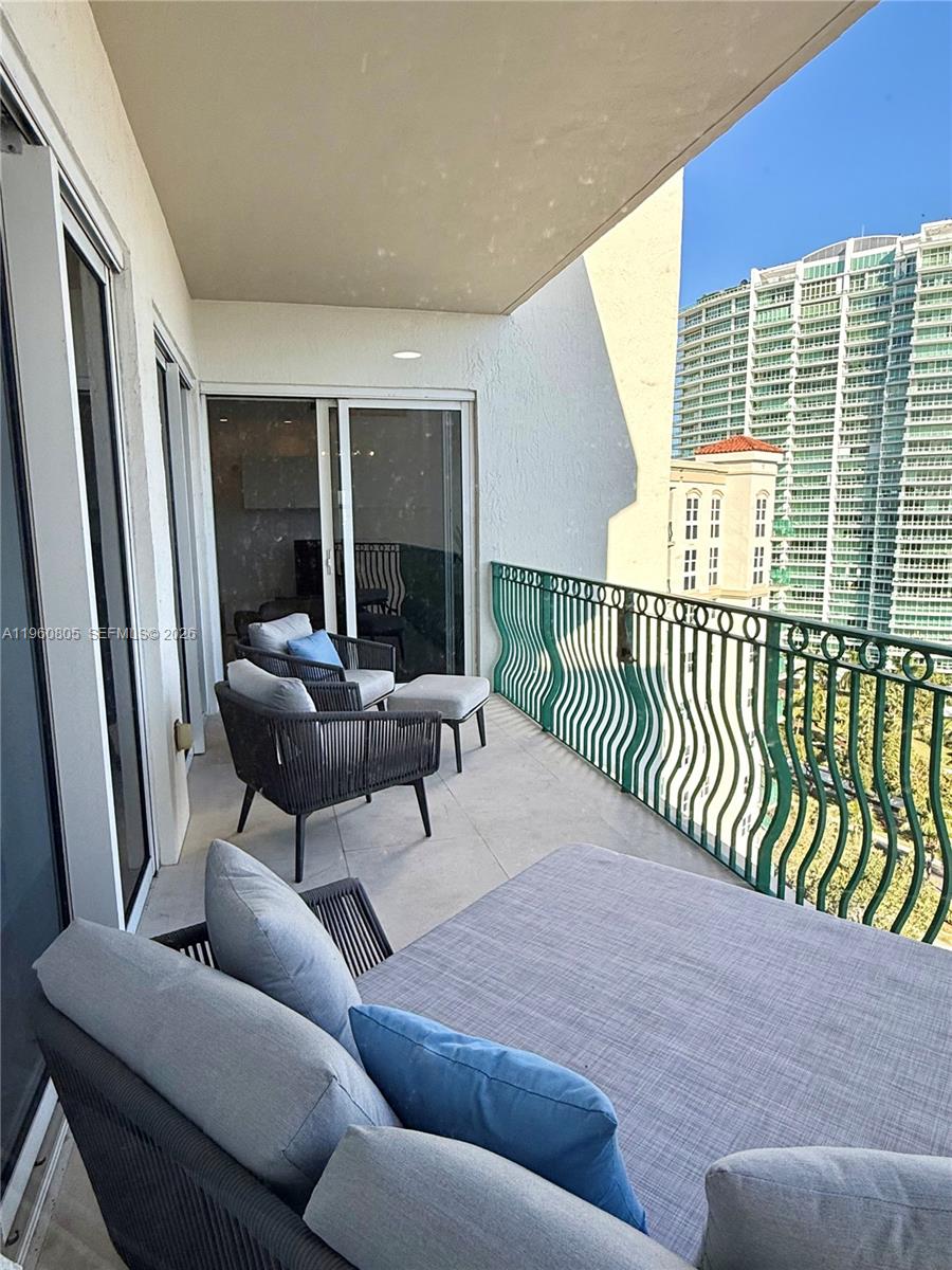 19900 E Country Clb Dr #TS03 Aventura, FL 33180