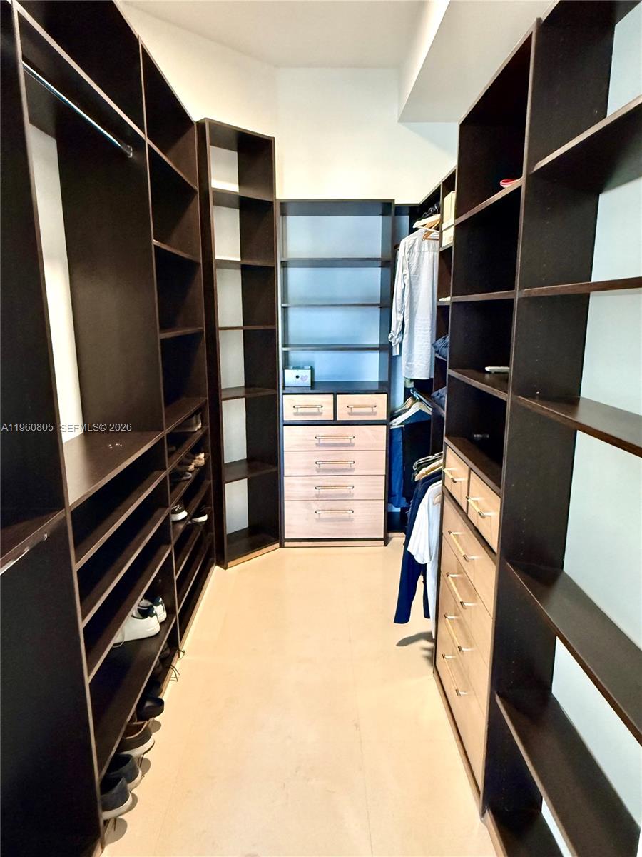 19900 E Country Clb Dr #TS03 Aventura, FL 33180