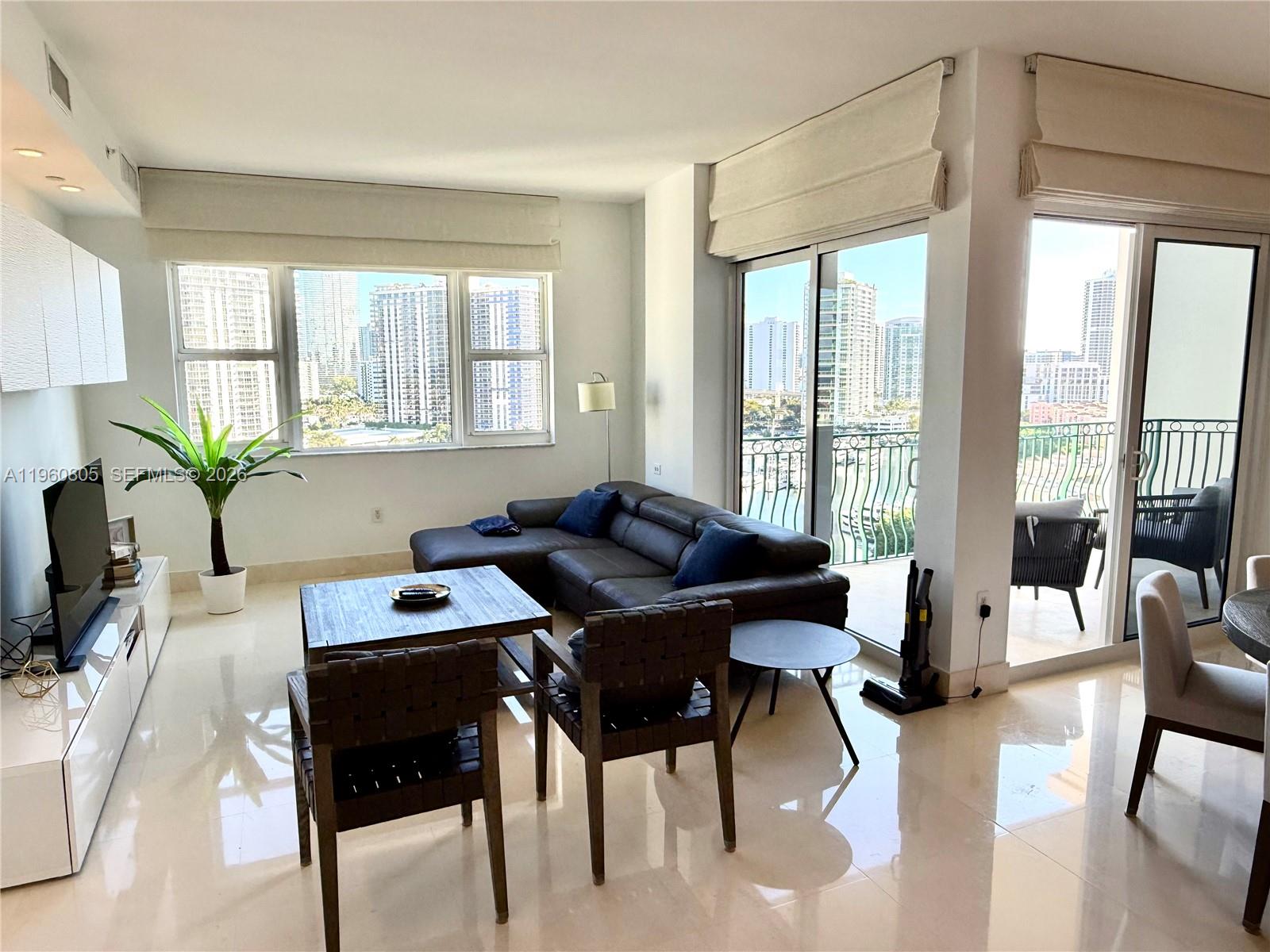 19900 E Country Clb Dr #TS03 Aventura, FL 33180