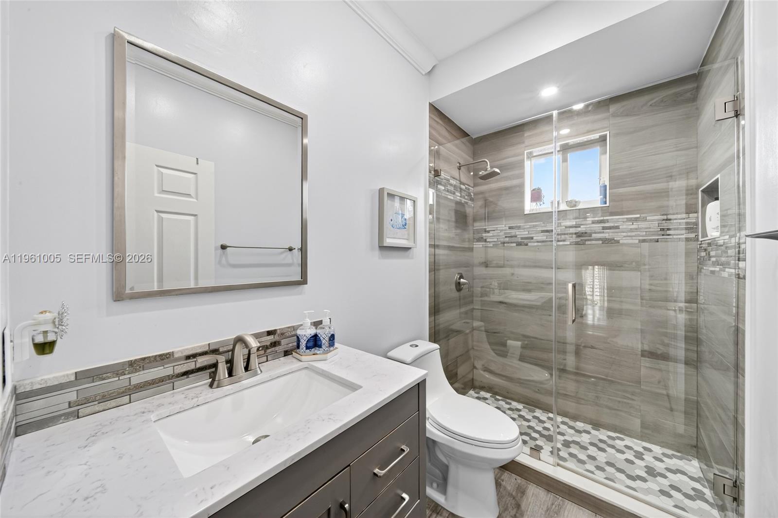 13163 SW 142th St Miami, FL 33186