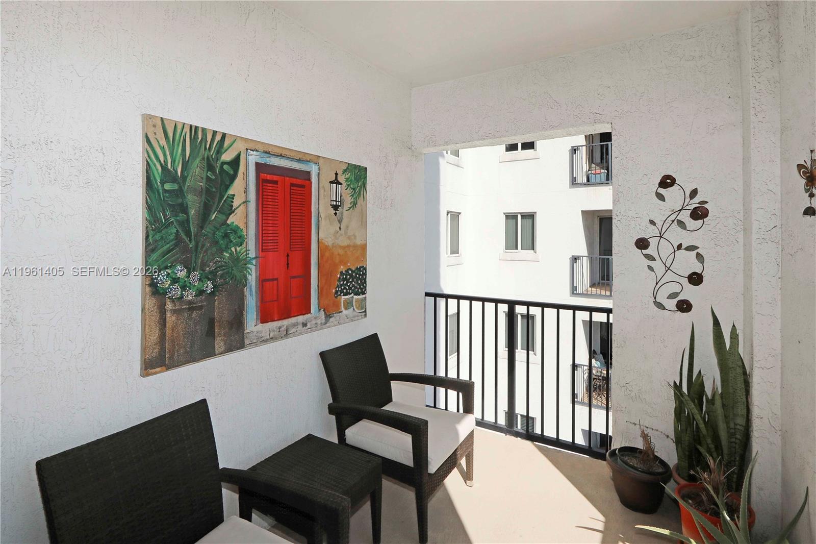 image Ten Aragon Condo22