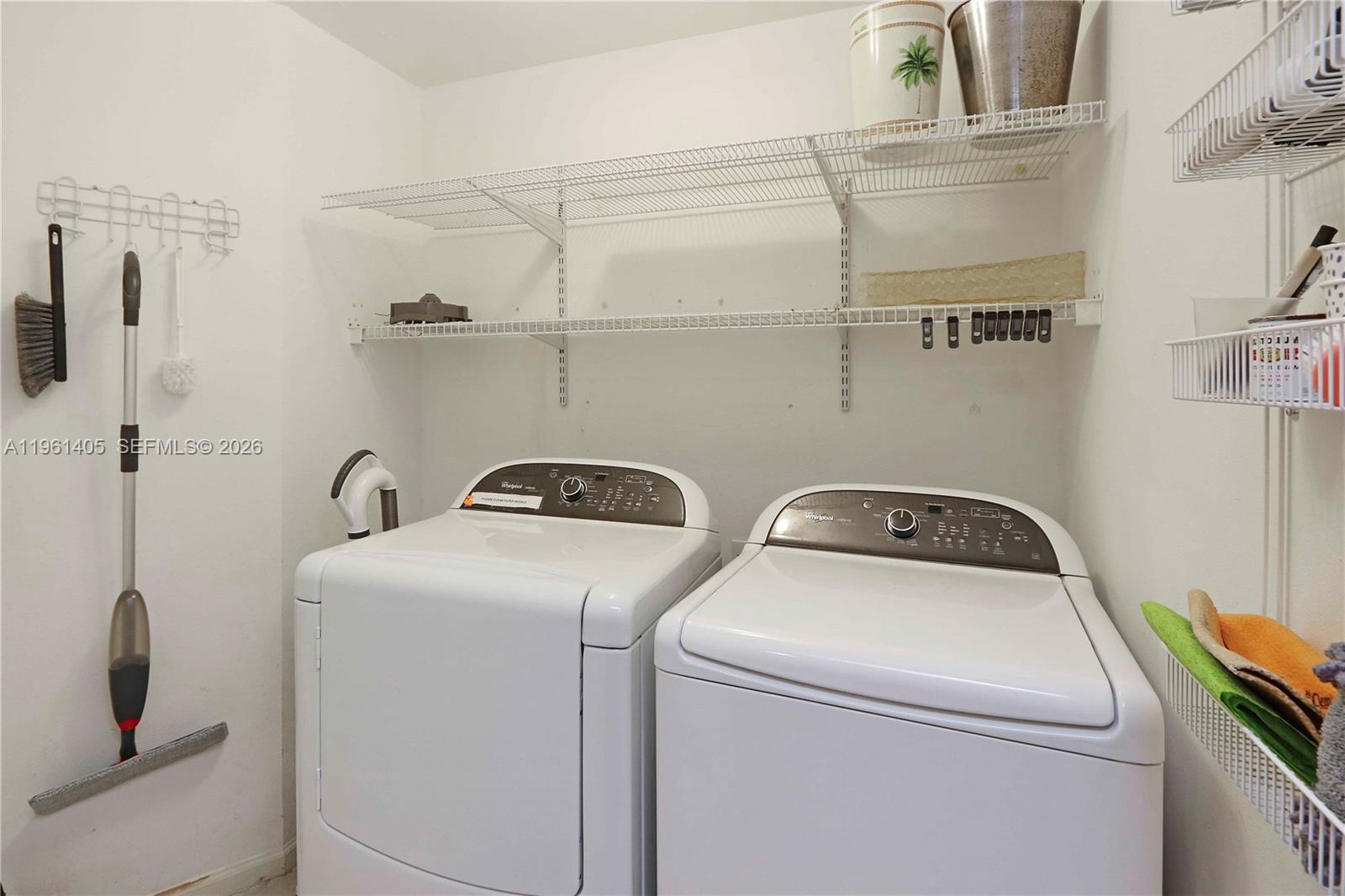 image Ten Aragon Condo27