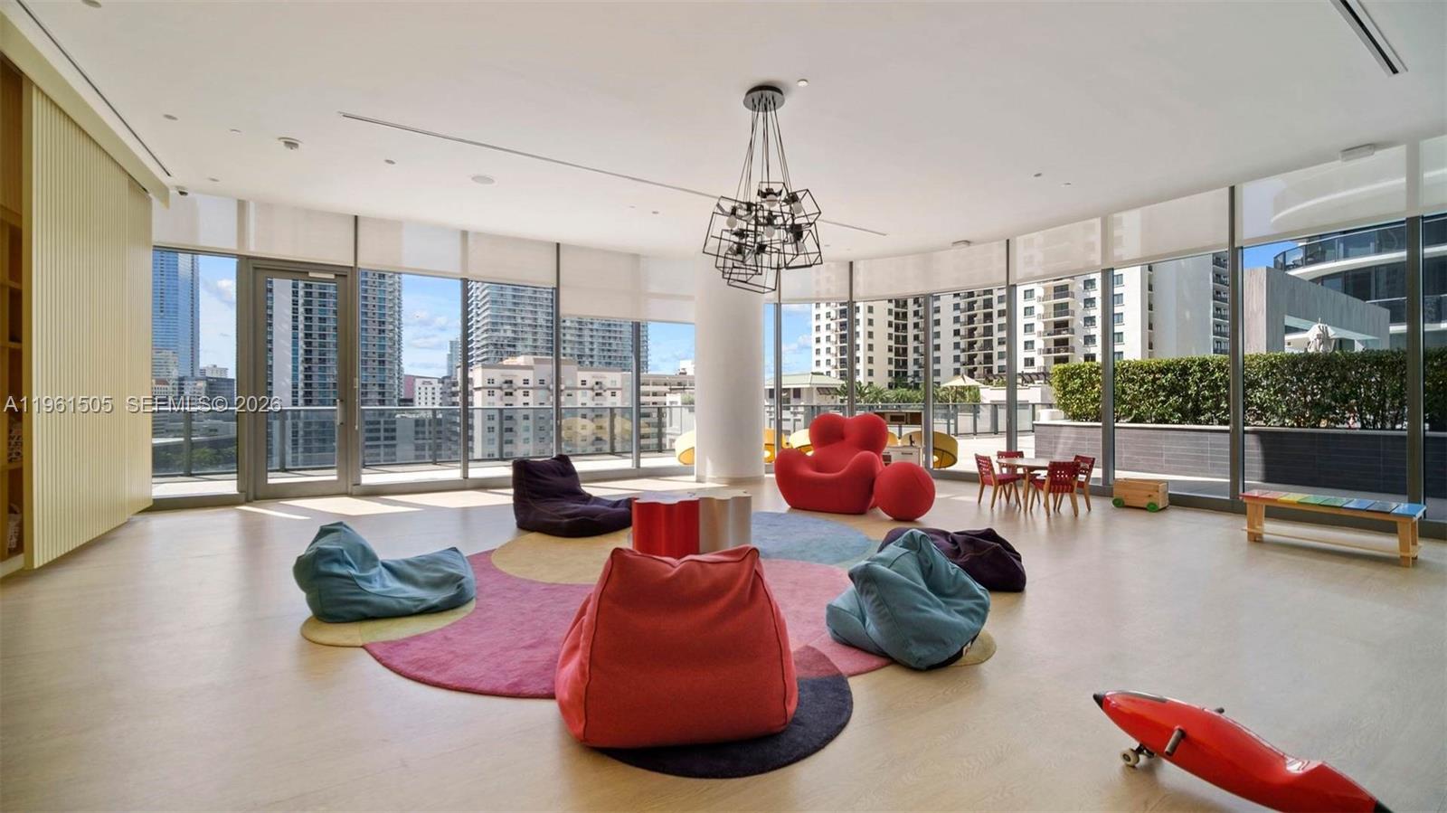 image Brickell Heights East36