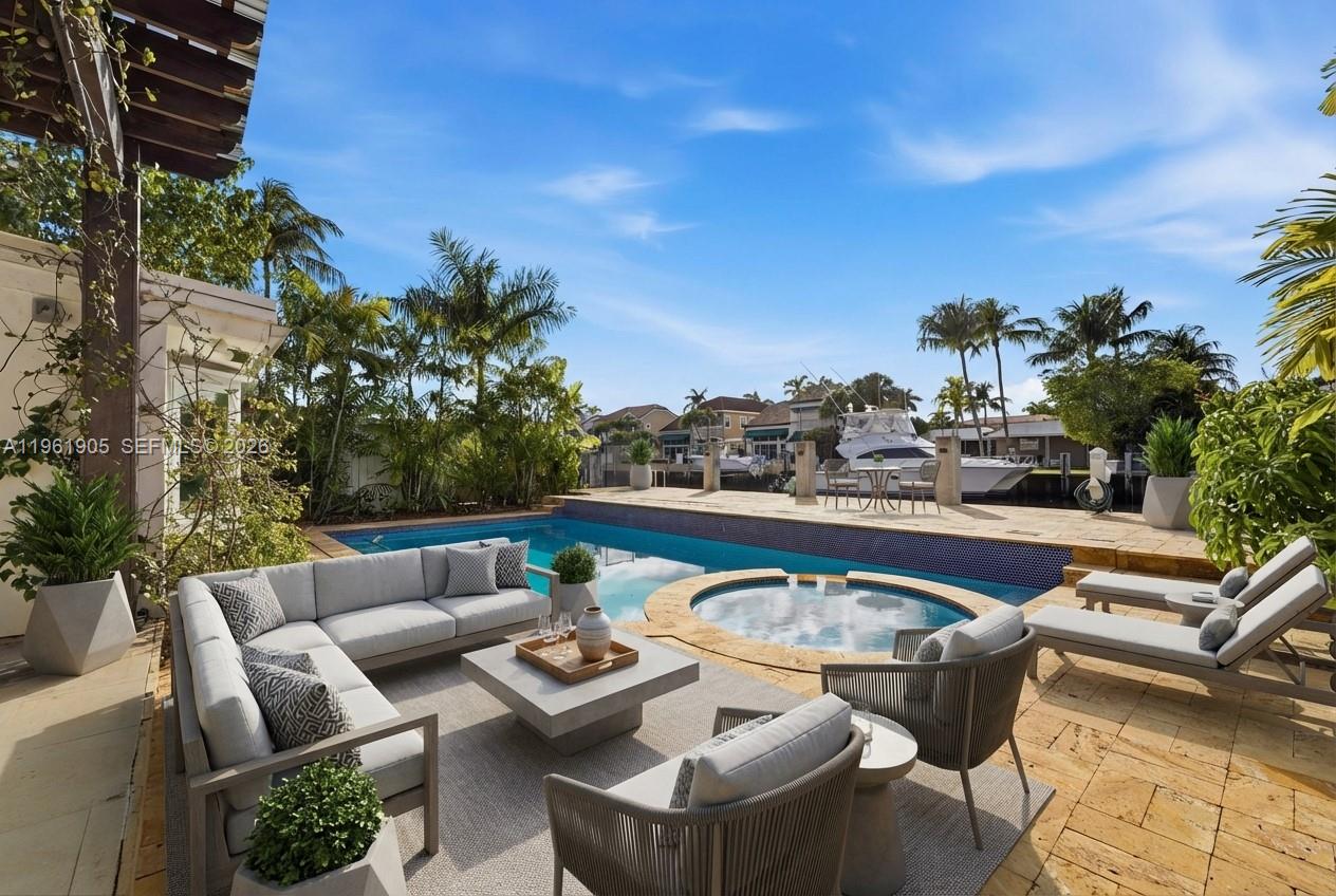 401 Coconut Isle Dr #401