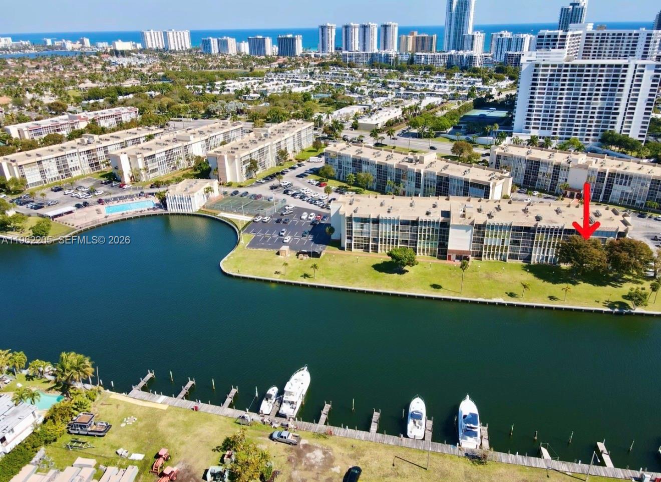 601 Three Iss Blvd #302