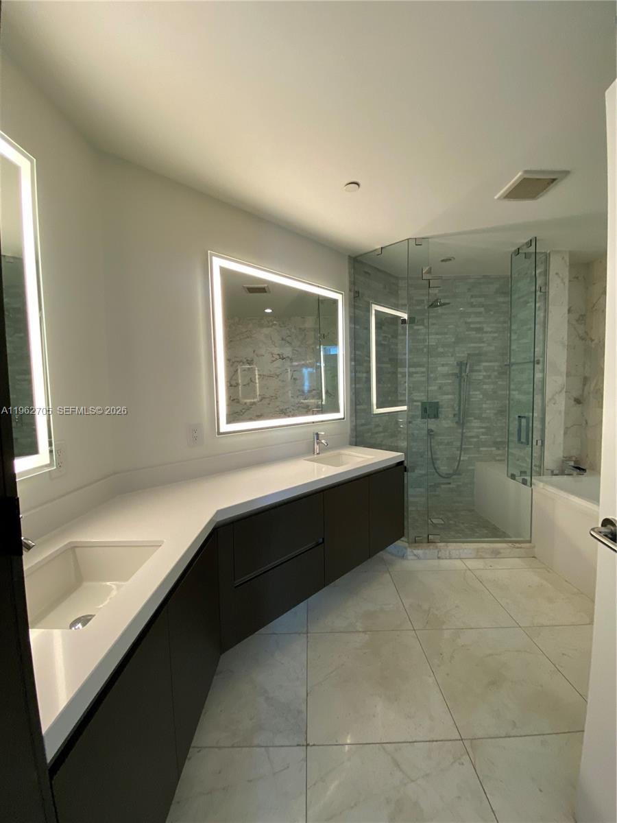 image Paramount Miami Worldcenter14