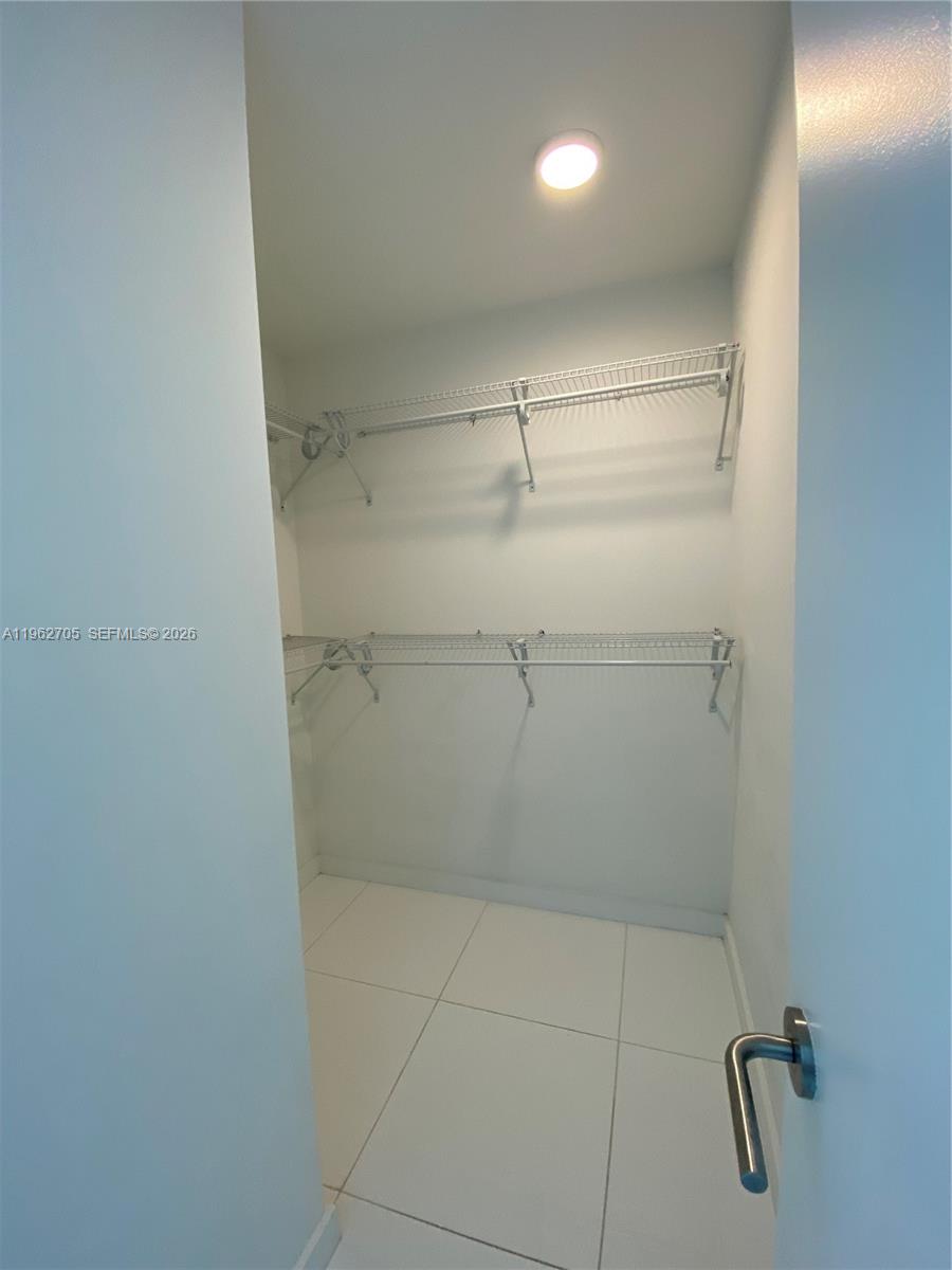 image Paramount Miami Worldcenter16